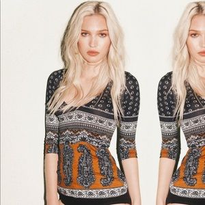 Novella Royale Two piece set pants and shirt